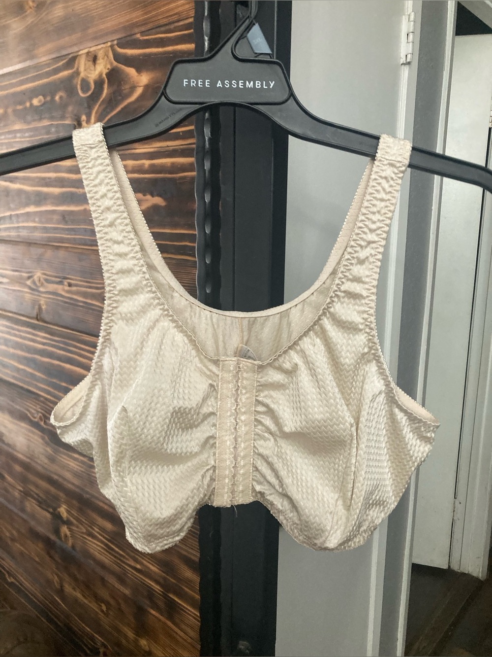 Woman’s Bra Size 46 B/C/D